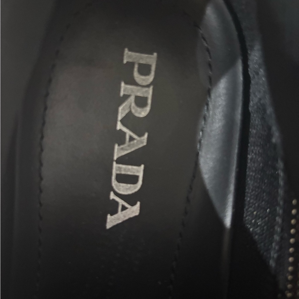 PRADA SHOES SIZE 7 - Picture 2 of 6